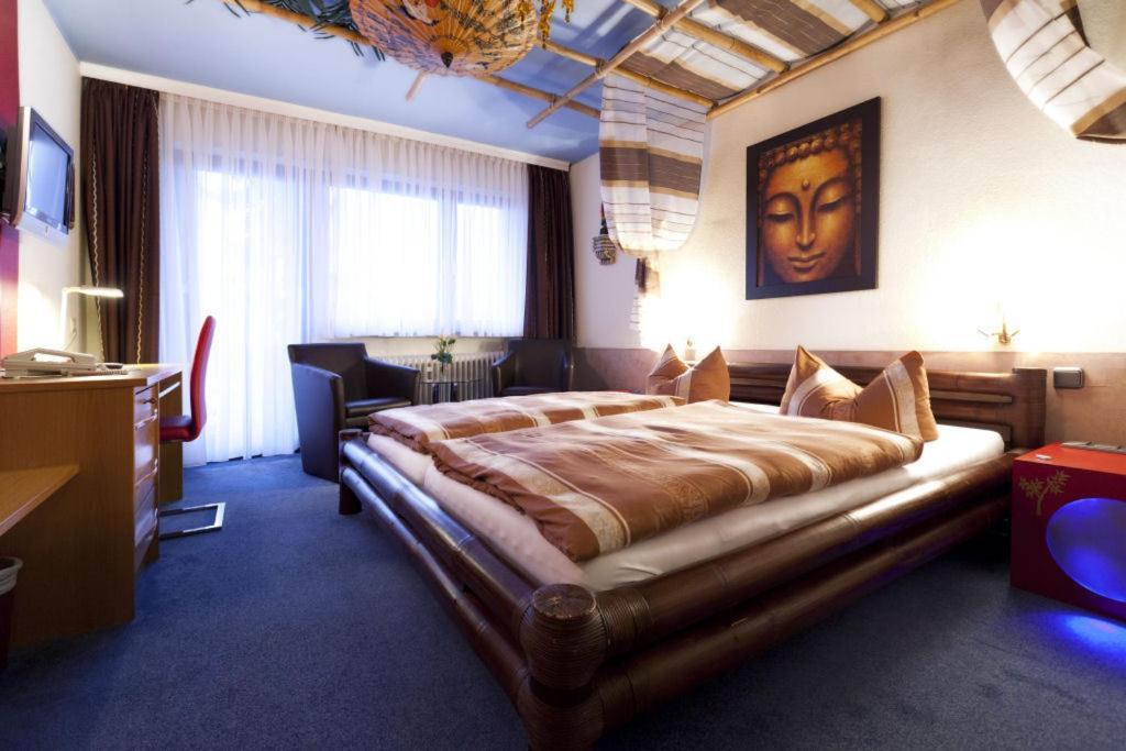 Themen Hotel Terrassen Cafe Bad Münder am Deister Екстериор снимка
