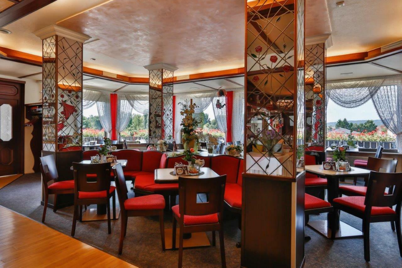 Themen Hotel Terrassen Cafe Bad Münder am Deister Екстериор снимка
